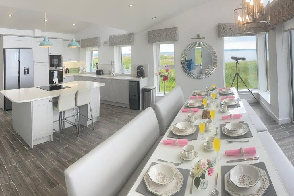 Signal House - A Stunning Beach House - 2020 Build Amble Exteriör bild